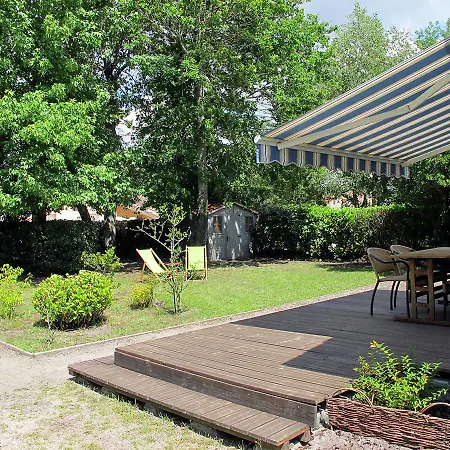 Ferienhaus 135s * Andernos-les-Bains